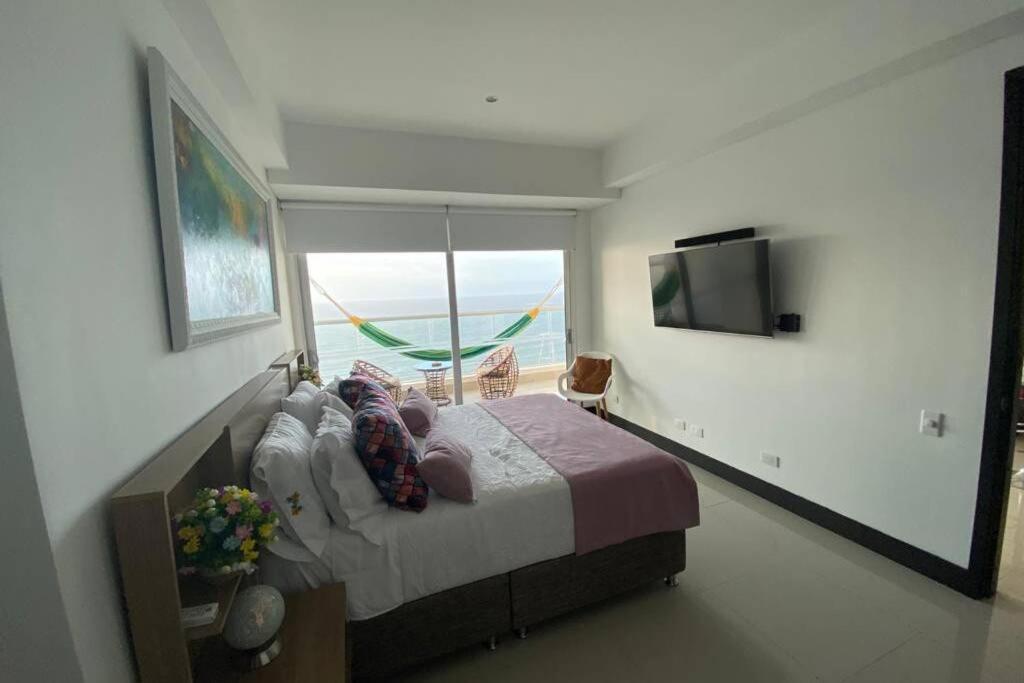 Caminando Hacia La Playa