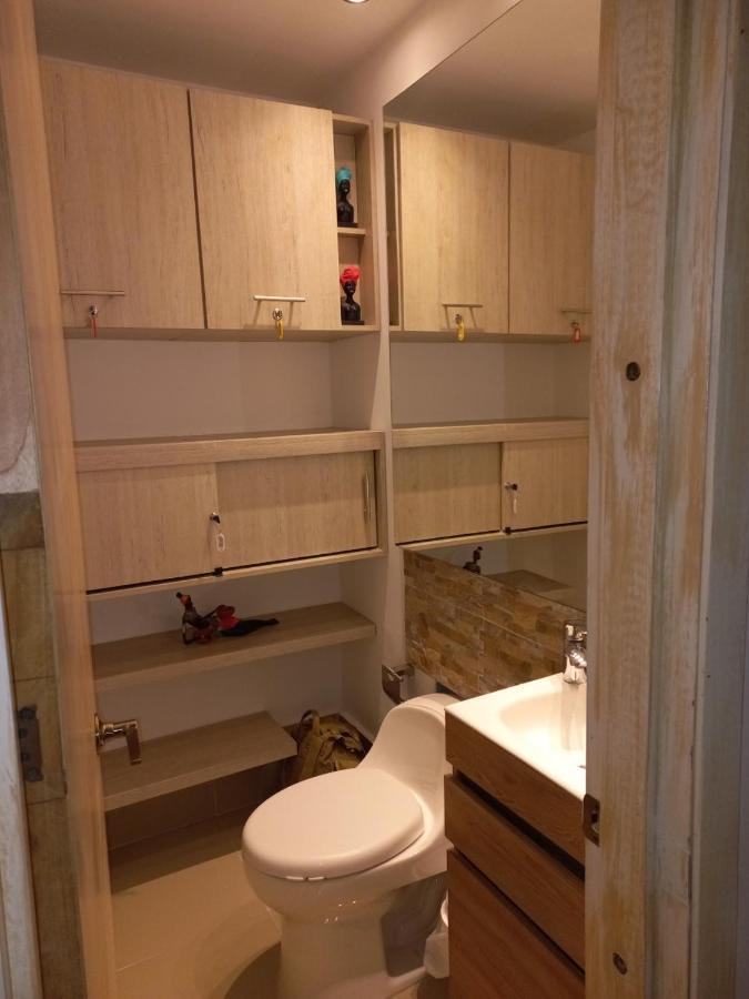 Caminando Hacia La Playa Apartamento Cartagena